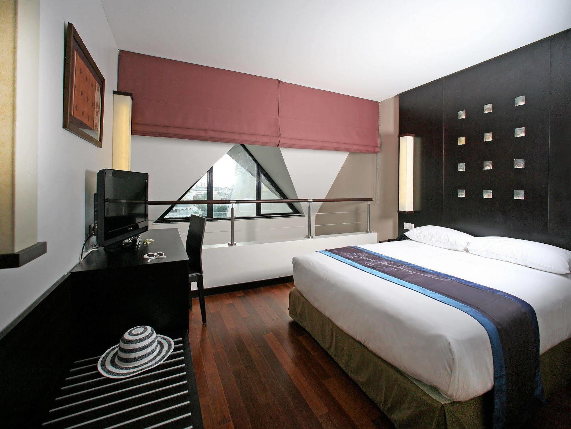 Hotel Tahiti Nui Papeete  Esterno foto