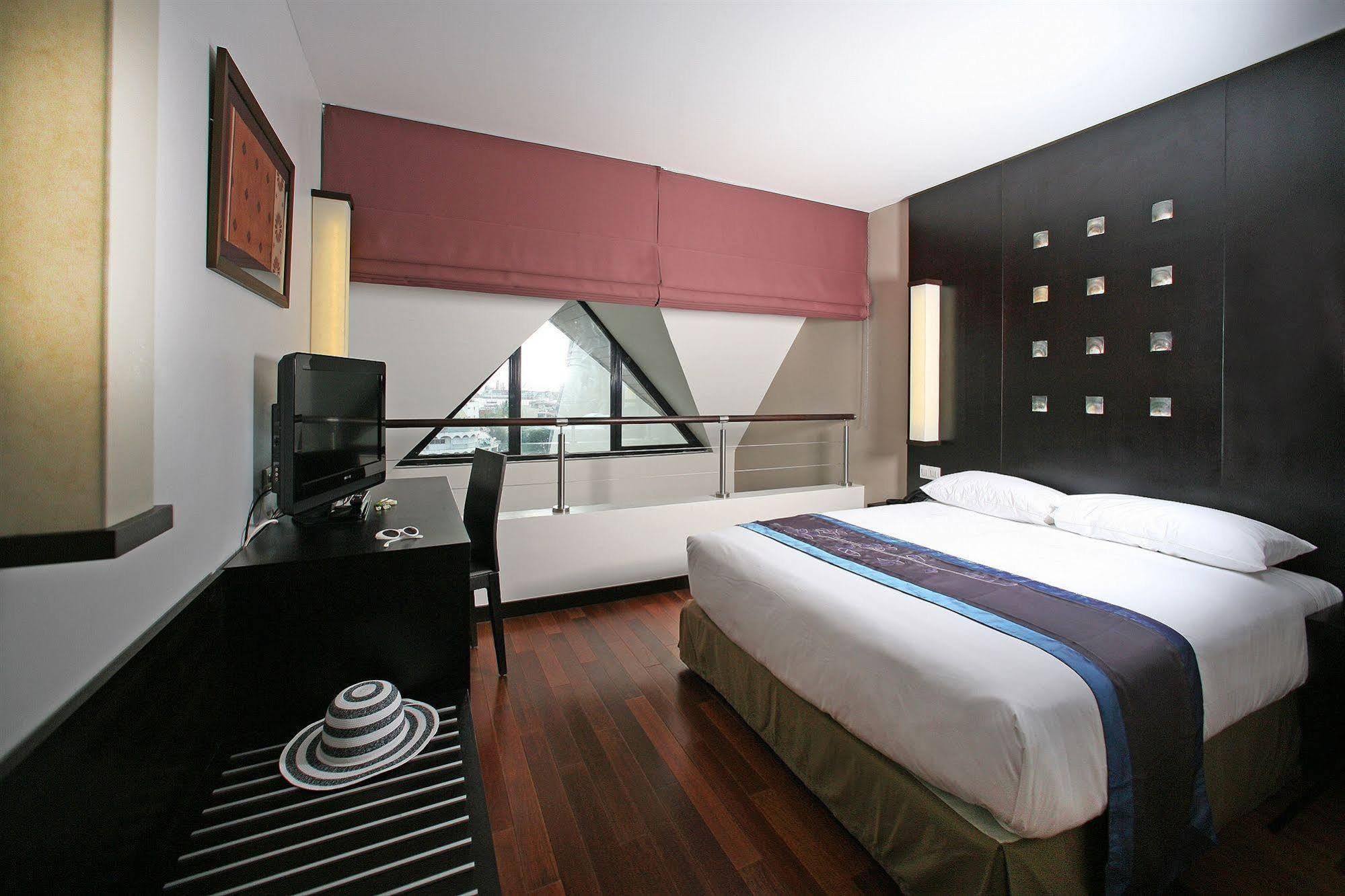 Hotel Tahiti Nui Papeete  Esterno foto
