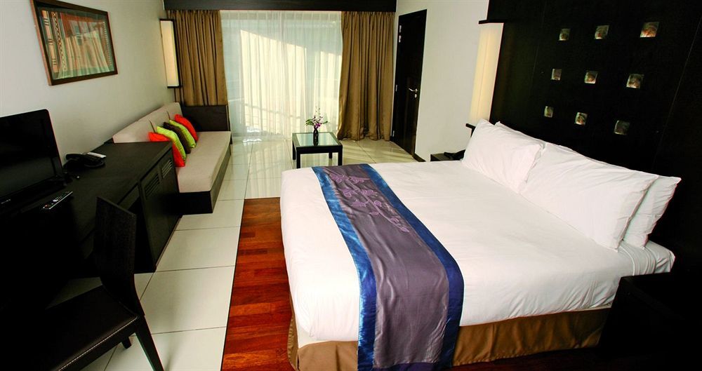 Hotel Tahiti Nui Papeete  Esterno foto